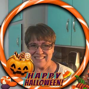 Meet your Posher, Debra